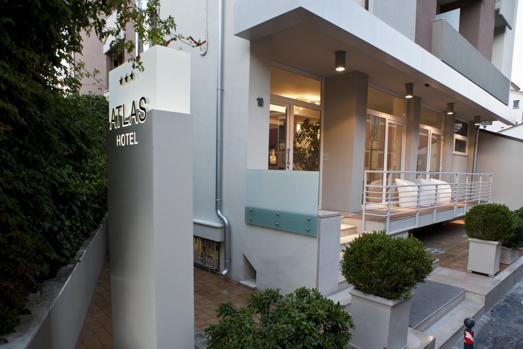 Hotel Atlas Gabicce Mare Buitenkant foto